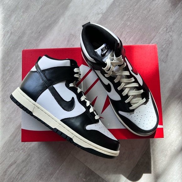 Nike Dunk High Vintage Panda W8 - Picture 4 of 8